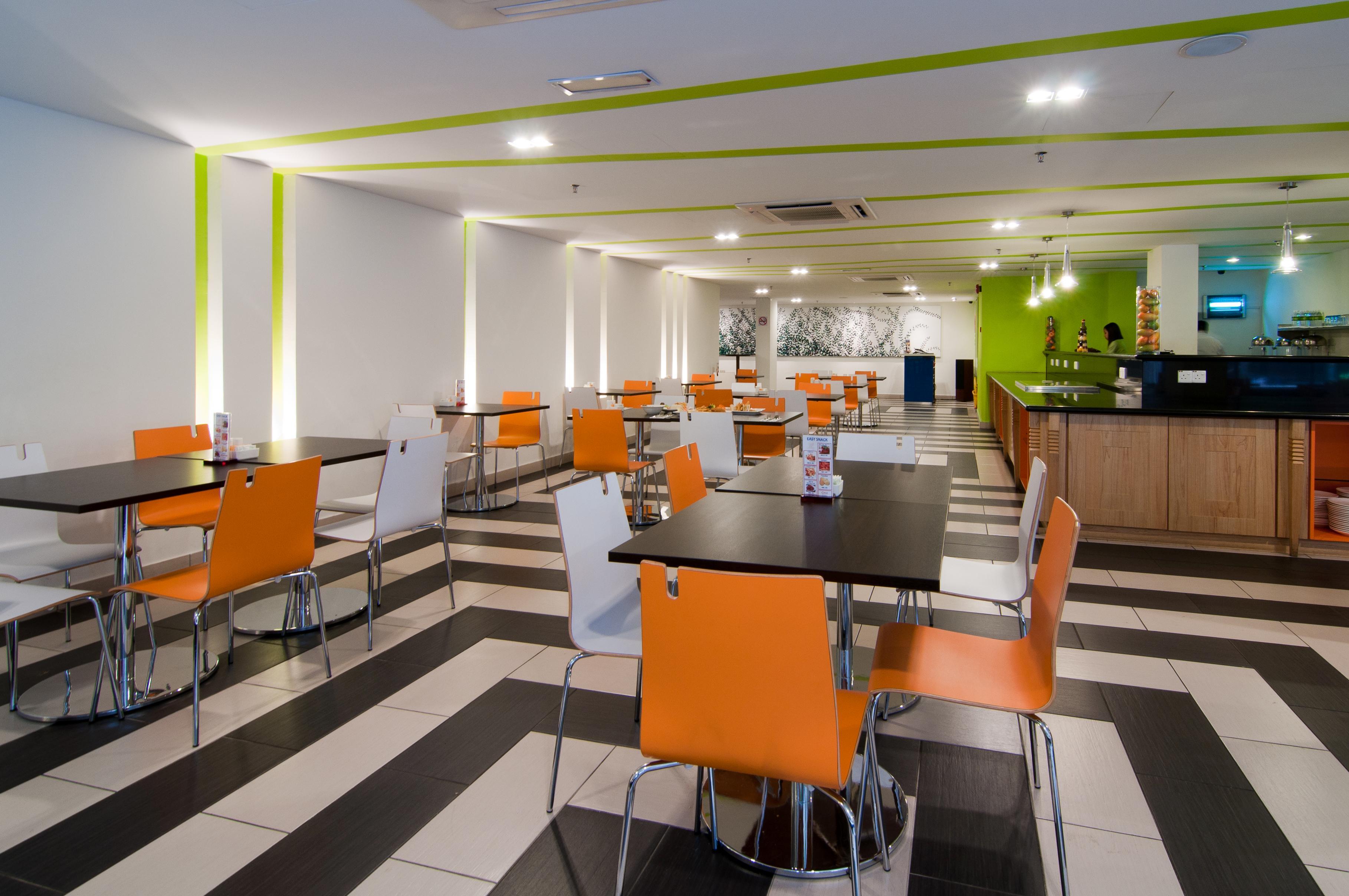 Citrus Hotel Johor Bahru By Compass Hospitality Exterior foto