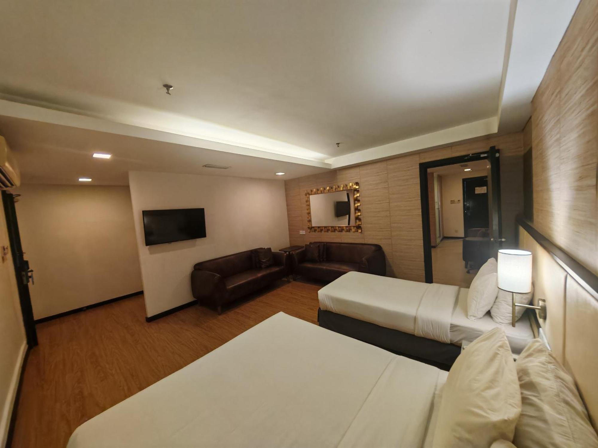 Citrus Hotel Johor Bahru By Compass Hospitality Exterior foto